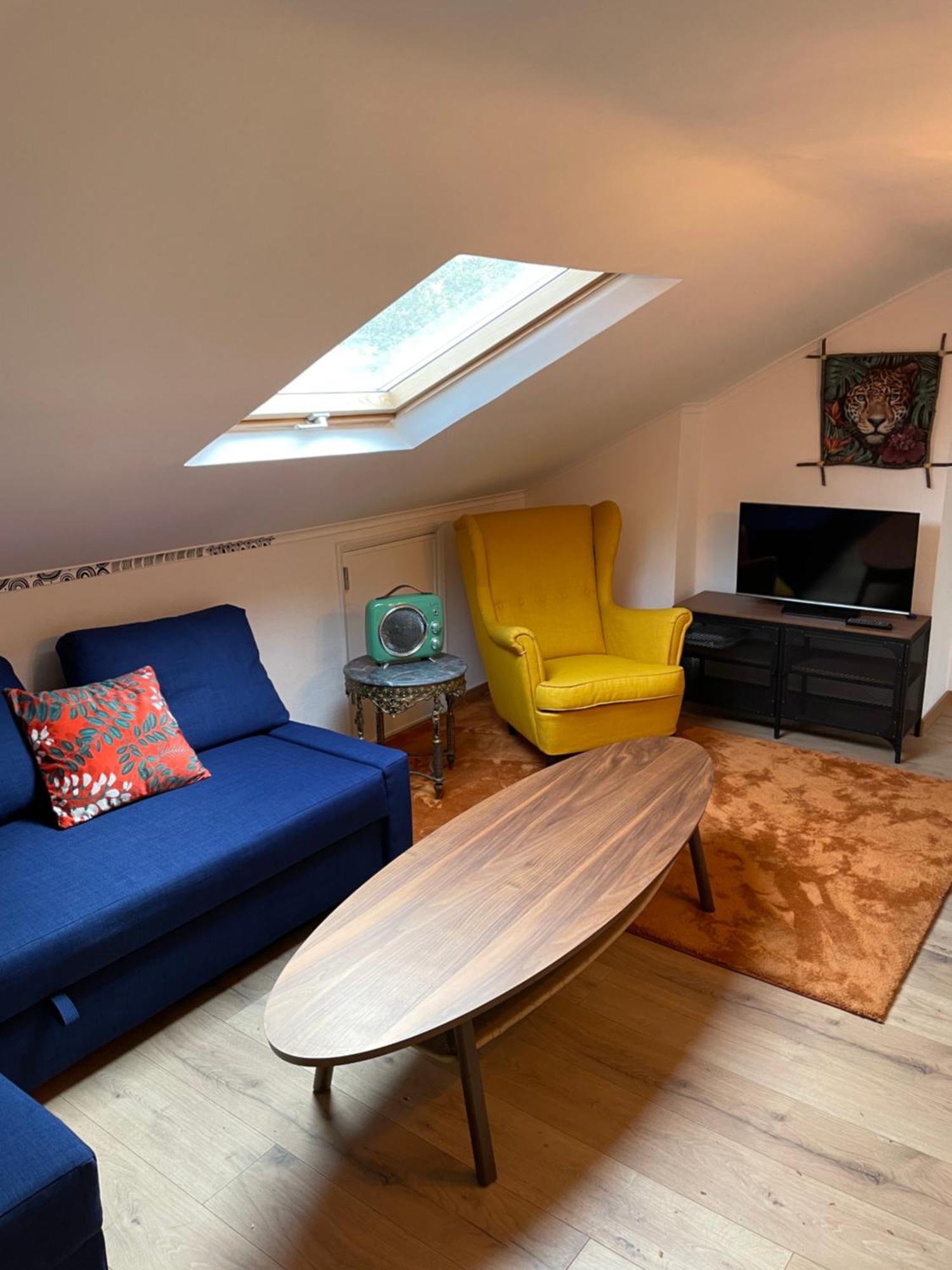 Lisbon Soul Surf Camp Hostel Cascais Bagian luar foto