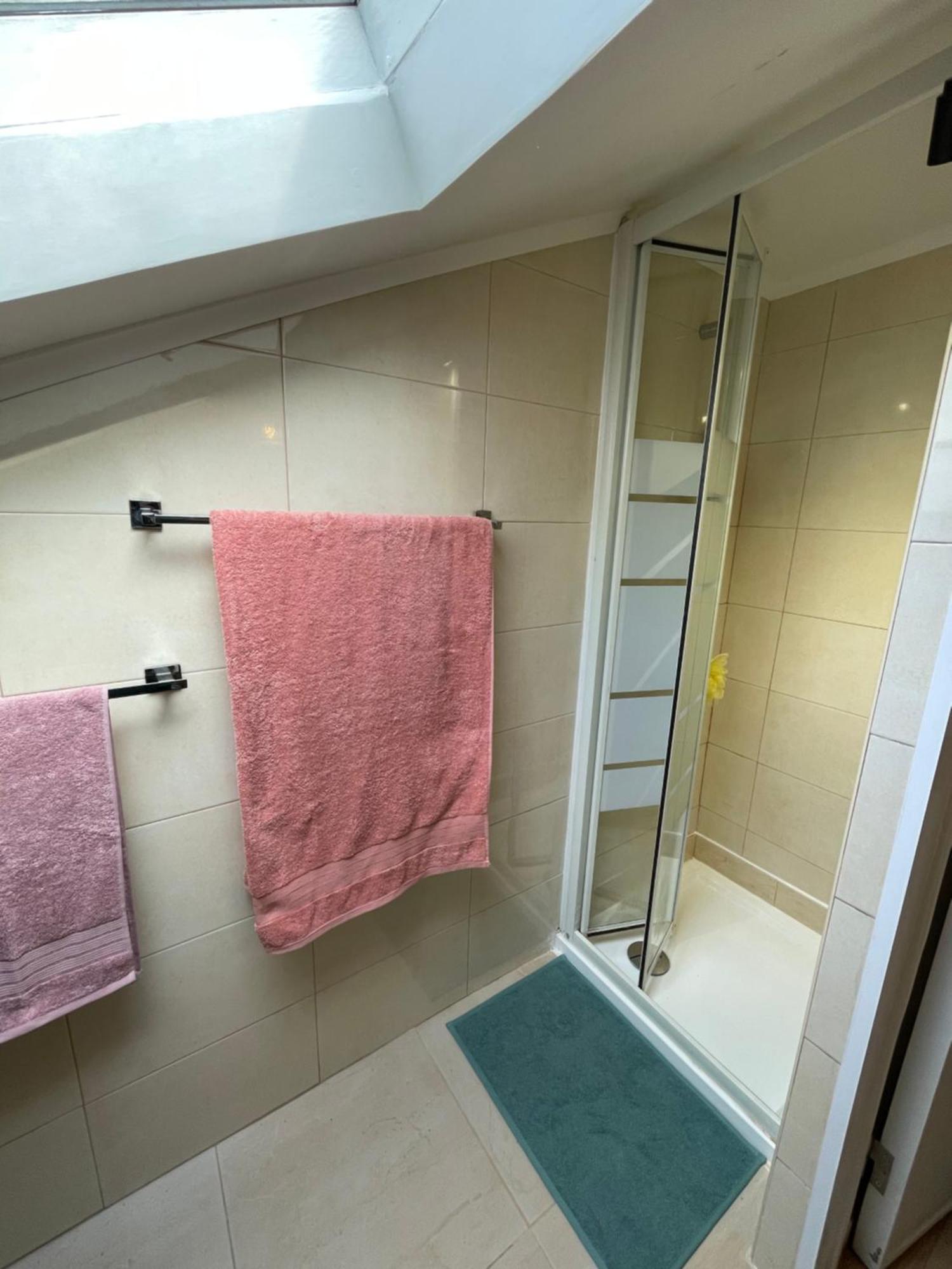 Lisbon Soul Surf Camp Hostel Cascais Bagian luar foto