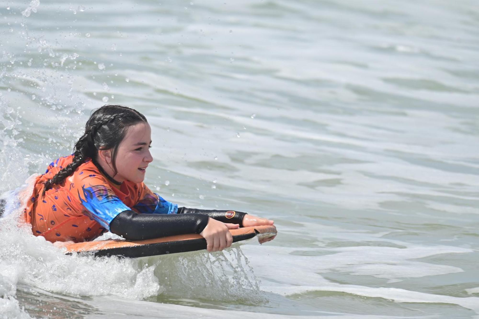 Lisbon Soul Surf Camp Hostel Cascais Bagian luar foto