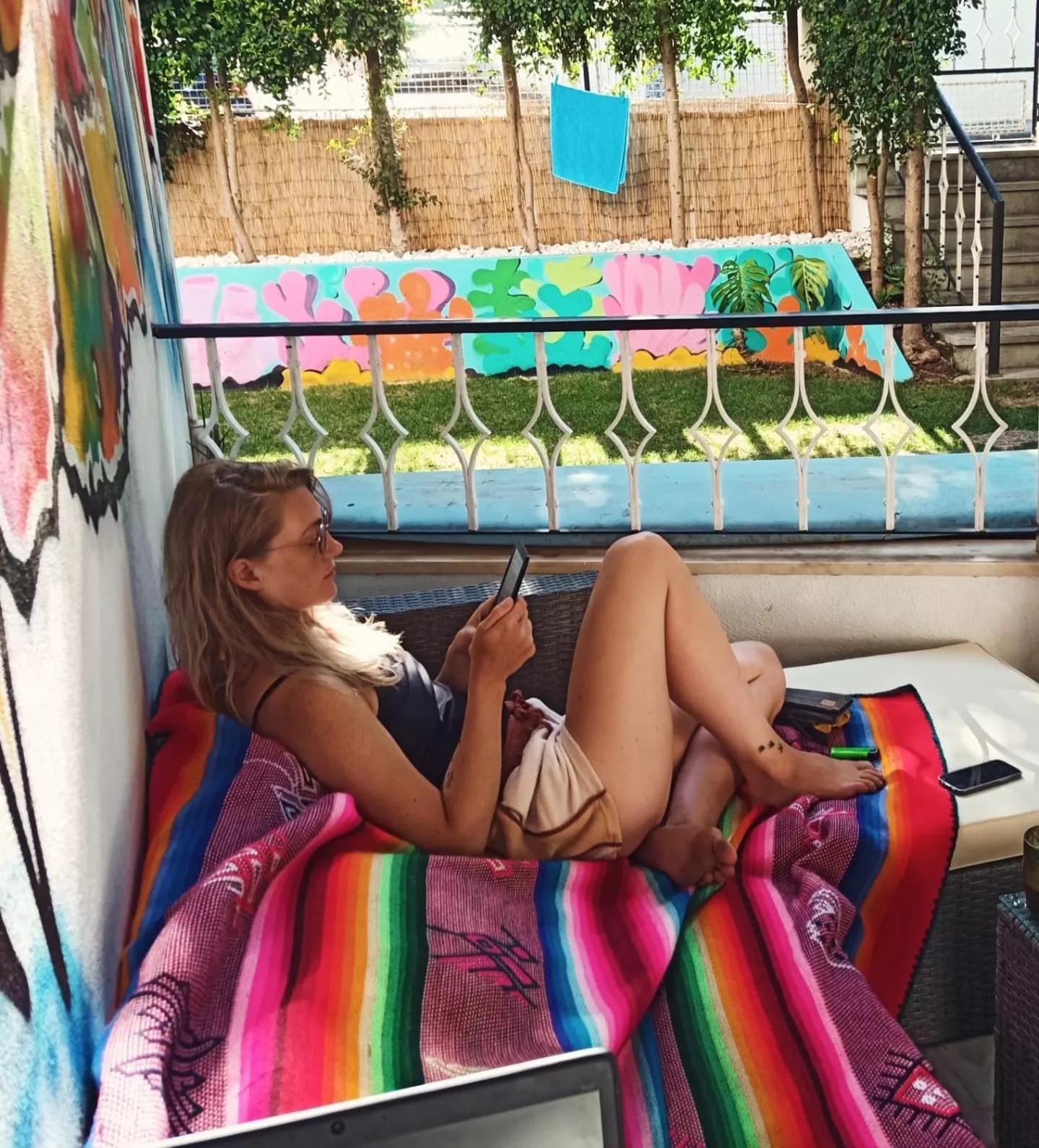 Lisbon Soul Surf Camp Hostel Cascais Bagian luar foto