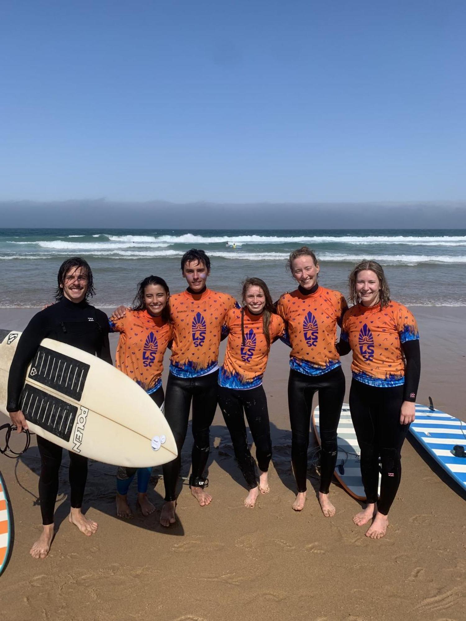 Lisbon Soul Surf Camp Hostel Cascais Bagian luar foto